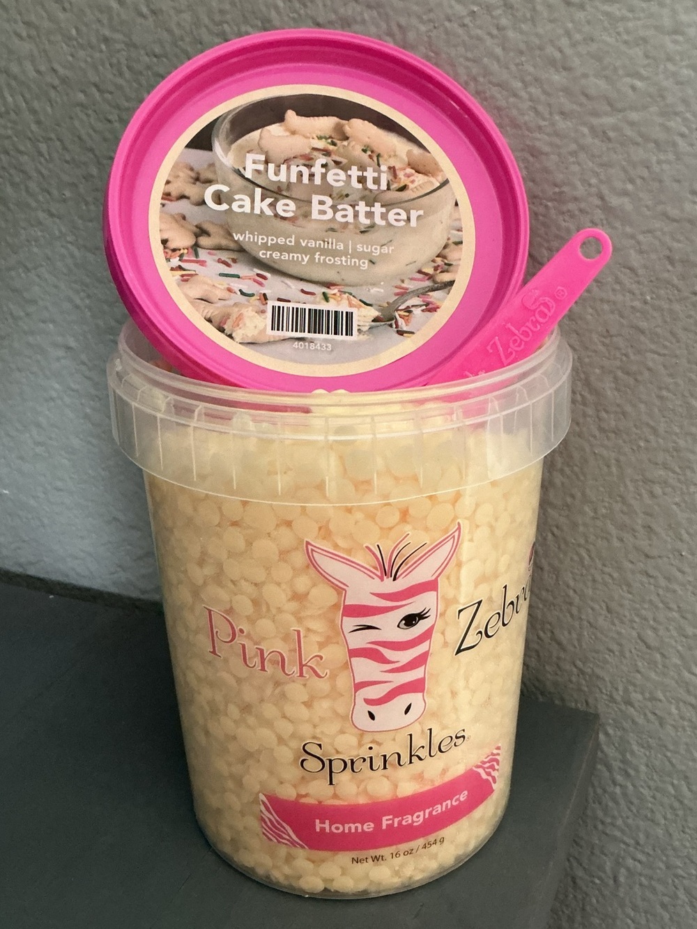Funfetti Cake Batter Pink Zebra Wax Melts in a 4 oz blend bag